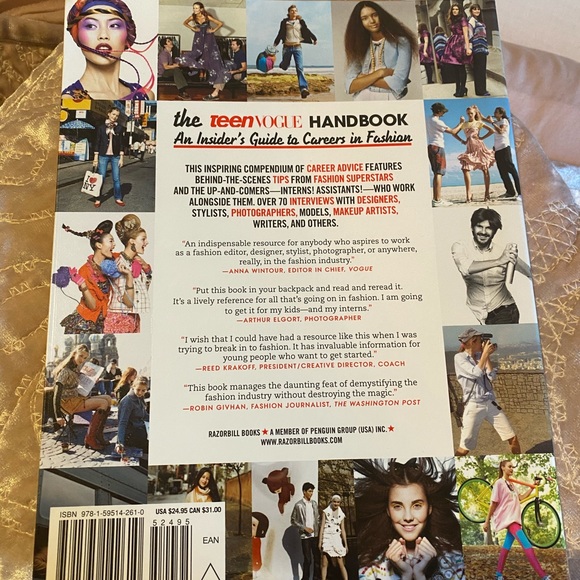 TeenVogue Handbook - Picture 2 of 4
